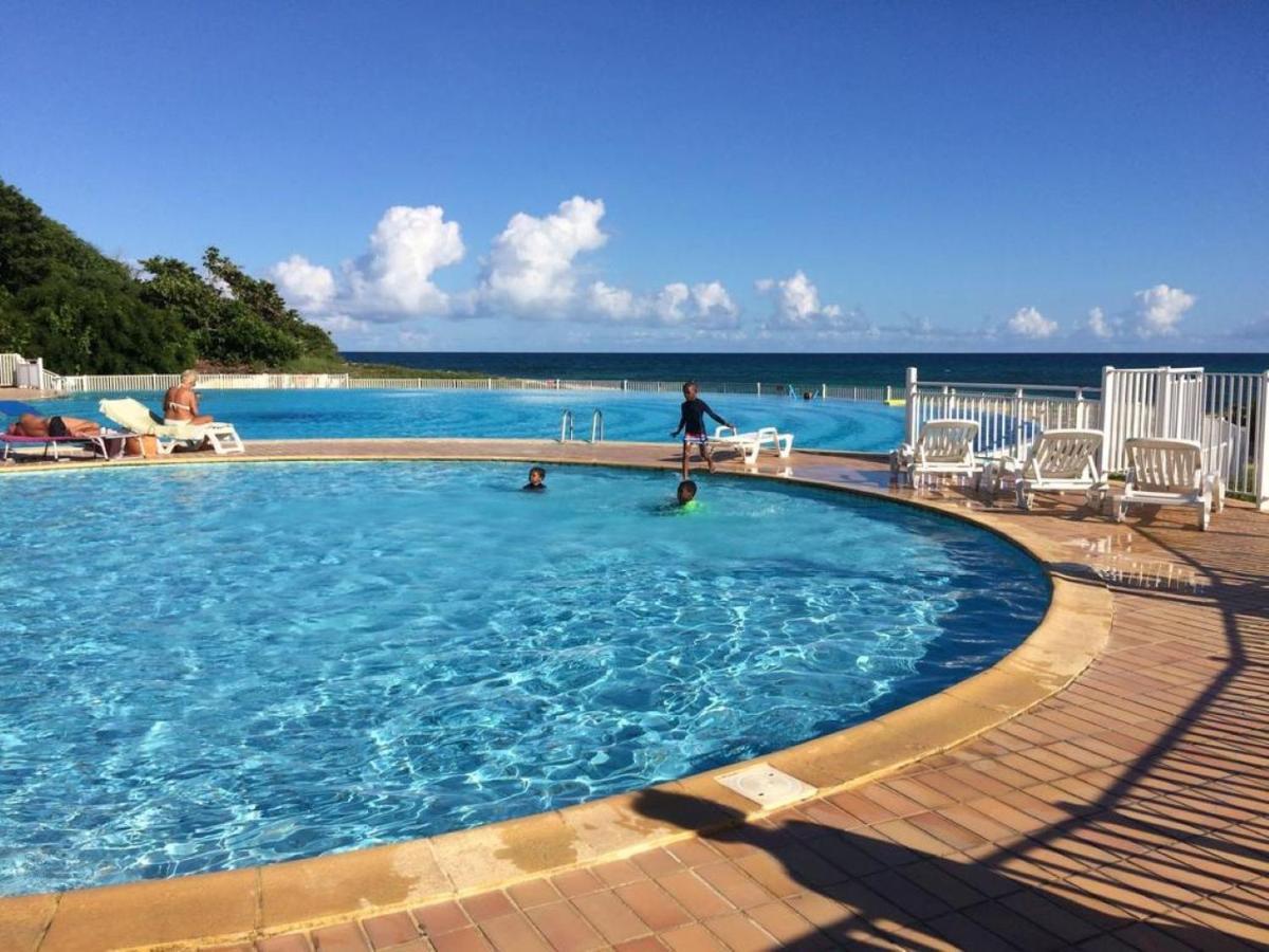 Studio Mojito Vue Mer,Piscine Avec Cuve Eau Et Acces Plage Et Piscine Anse Des Rochers Сен-Франсуа Екстер'єр фото